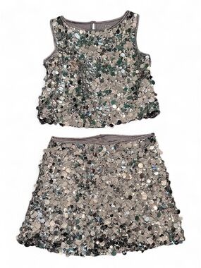 Art Class  Girls  Silver Sequin Crop Top and Skirt Set- girls size 6/7